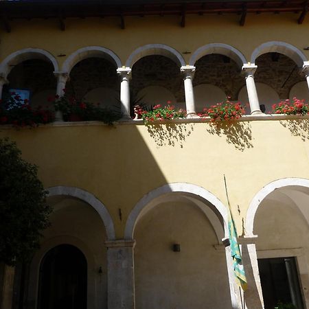 Bed and Breakfast Grancia Dei Celestini Sulmona Exterior foto