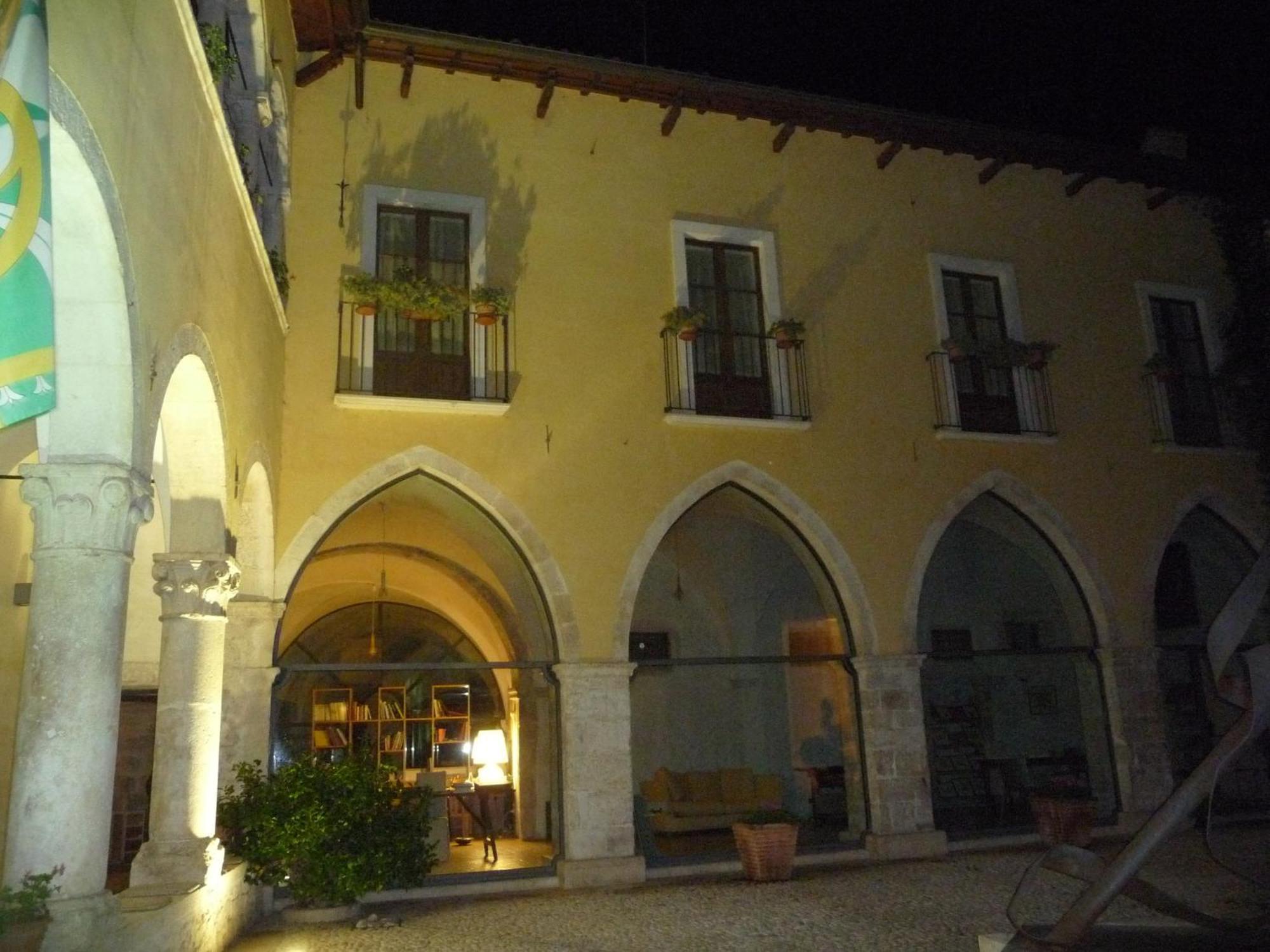 Bed and Breakfast Grancia Dei Celestini Sulmona Exterior foto